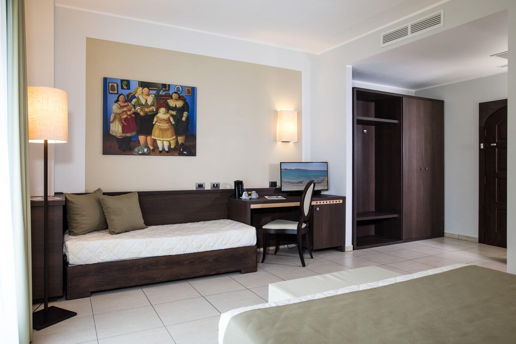 Lu' Hotel Carbonia Exterior photo